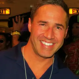 Portrait of Dean Phoenix