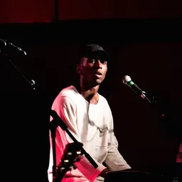 Portrait of Samm Henshaw