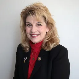 Portrait of Jennifer Gross