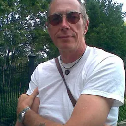 Portrait of Graham Priest