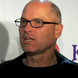 Portrait of Robby Henson