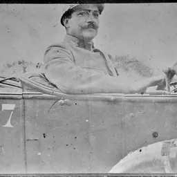 Portrait of André Détolle