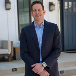 Portrait of Tarek El Moussa