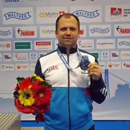 Portrait of Damir Mikec