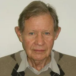 Portrait of Geoffrey Blight