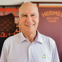 Portrait of Mario Deslauriers