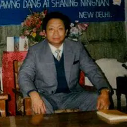 Portrait of Maran Brang Seng