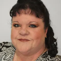 Portrait of Rosaleen Moriarty-Simmonds