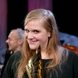 Portrait of Stefanie Reinsperger