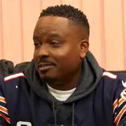 Portrait of Jason Weaver