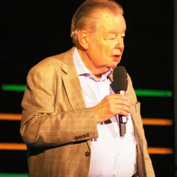 Portrait of Joe Viera