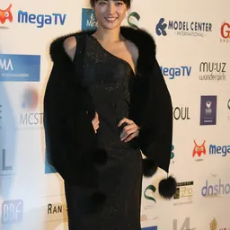 Portrait of Kim Sihyang