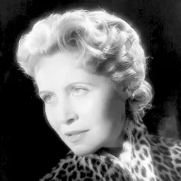Portrait of Monique Mélinand