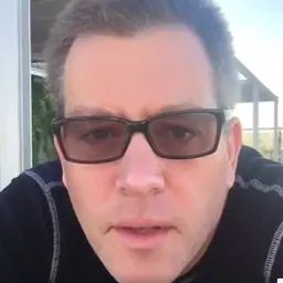 Portrait of Peter Shankman