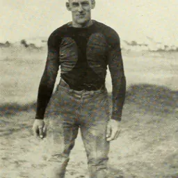 Portrait of Tom Dandelet