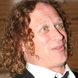 Portrait of Dave Gleeson