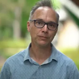 Portrait of Frank Jotzo