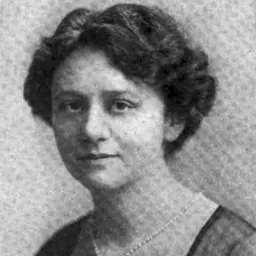 Portrait of Julia Schoenfeld