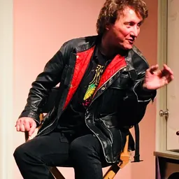 Portrait of Tom Todoroff