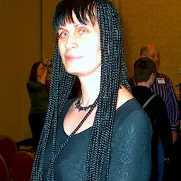 Portrait of Shariann Lewitt
