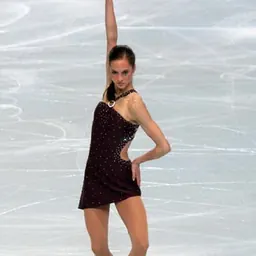 Portrait of Candice Didier