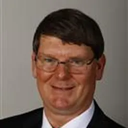 Portrait of Ross Paustian
