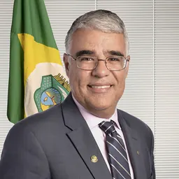 Portrait of Eduardo Girão