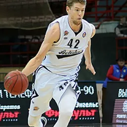 Portrait of Travis Peterson