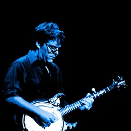 Portrait of Béla Fleck