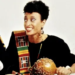 Portrait of Evelyn Harris