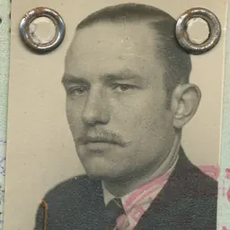 Portrait of Bob Duynstee