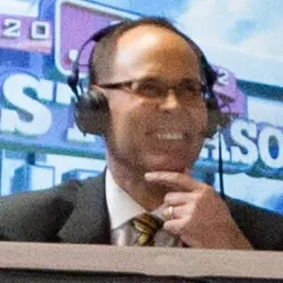 Portrait of Ernie Johnson Jr.