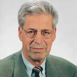 Portrait of Henning Scherf