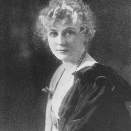 Portrait of Edna Hunter