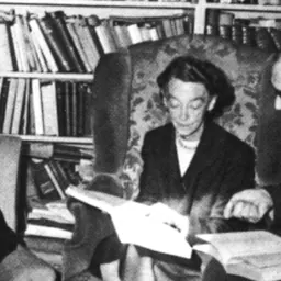 Portrait of Beryl Smalley