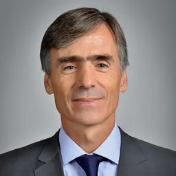 Portrait of José Ramón Valente Vias