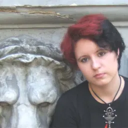 Portrait of Linda Maria Baros
