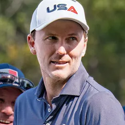 Portrait of Russell Henley