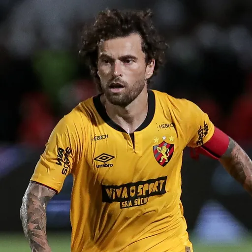 Portrait of Lucas Lima