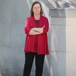 Portrait of Cynthia Shearer