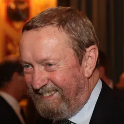 Portrait of John Beddington
