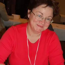 Portrait of Karen Miller