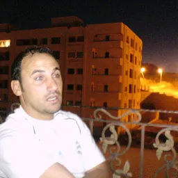 Portrait of Loay Taleb
