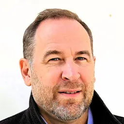 Portrait of Tom Weidig