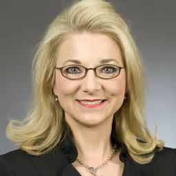 Portrait of Cindy Pugh