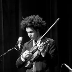 Portrait of Scott Tixier