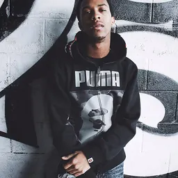 Portrait of SneakGuapo