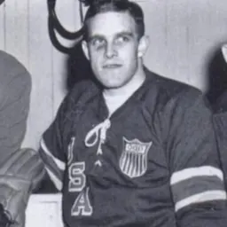 Portrait of Arnold Oss
