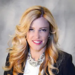 Portrait of Heather MacDougall