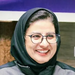 Portrait of Maryam Azmoon